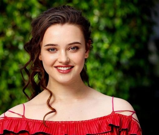 Katherine Langford - Name, age, height, hometown, famous movies, current relationship, awards.