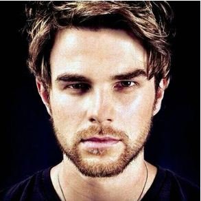 Nathaniel Buzolic - Name, age, height, hometown, famous movies, current relationship, awards.